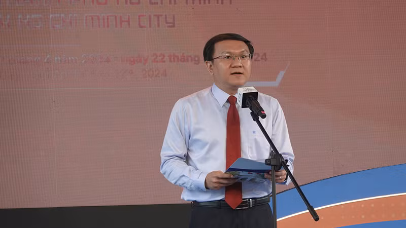 Giám đốc Sở Thông tin và Truyền thông Thành phố Hồ Chí Minh Lâm Đình Thắng phát biểu khai mạc.