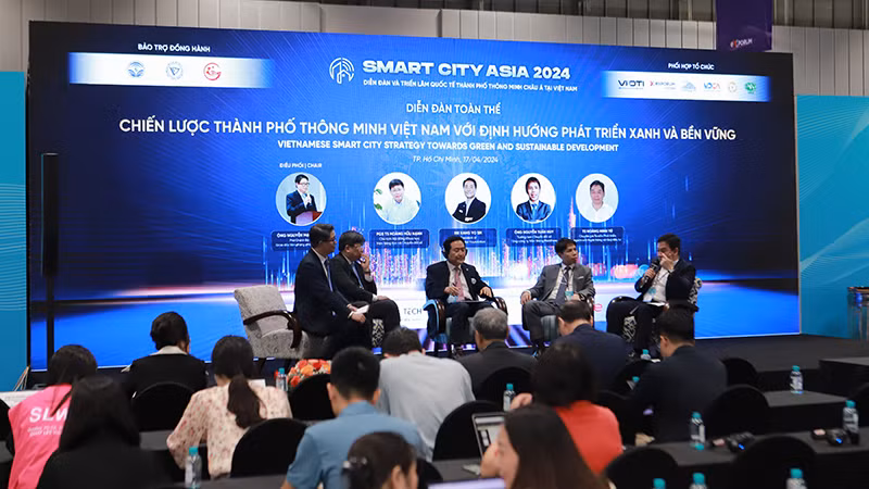 Nhiều cuộc hội thảo diễn ra trong khuôn khổ sự kiện.