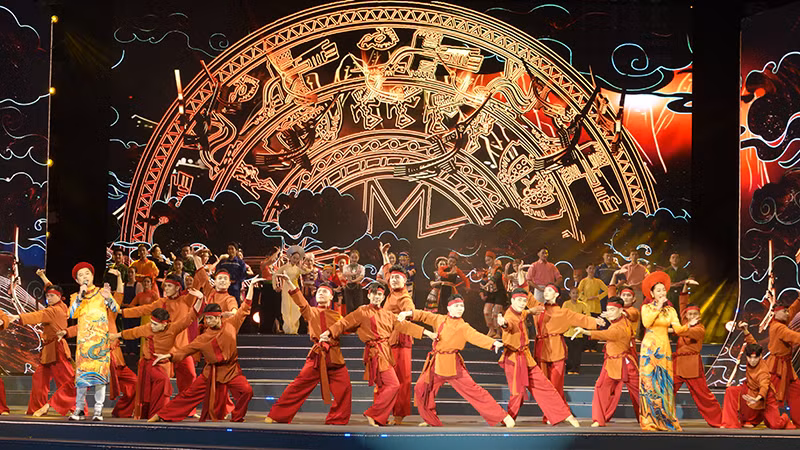 Tiết mục mở đầu chương trình.