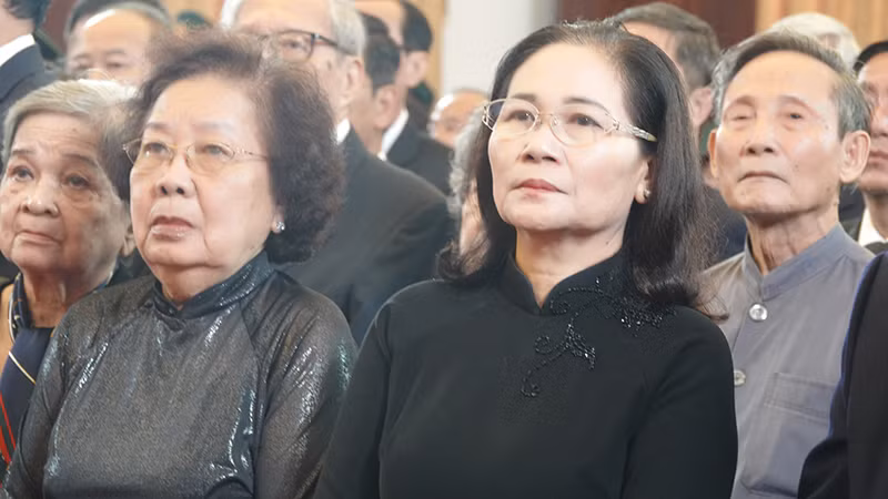 Các đại biểu bày tỏ niềm xúc động trong Lễ Truy điệu đồng chí Tổng Bí thư Nguyễn Phú Trọng.