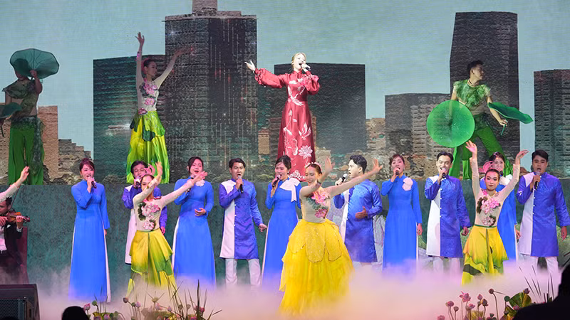 Chương trình Gala "Đêm Việt Nam" mở đầu cho chuỗi hoạt động của Hội chợ Du lịch Quốc tế Thành phố Hồ Chí Minh 2024.