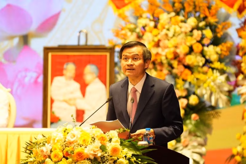 Đồng chí Đoàn Minh Huấn, Ủy viên Trung ương Đảng, Bí thư Tỉnh ủy Ninh Bình phát biểu chỉ đạo Đại hội. (Ảnh: Trường Giang)