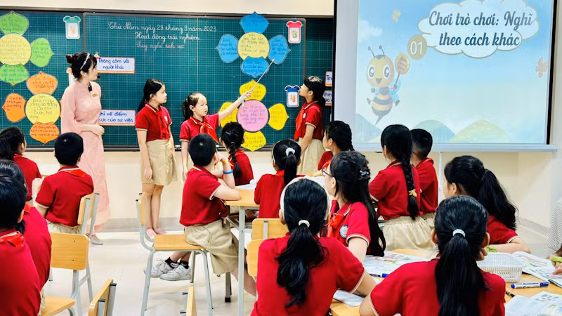 Giờ học của học sinh Trường tiểu học Thủ Lệ, quận Ba Đình, Hà Nội.