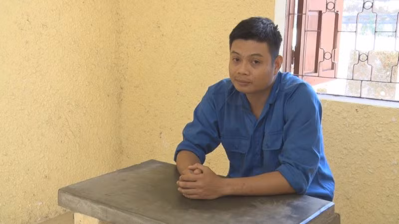 Đối tượng Lương Minh Tín tại cơ quan Công an (Ảnh: Công an cung cấp) 