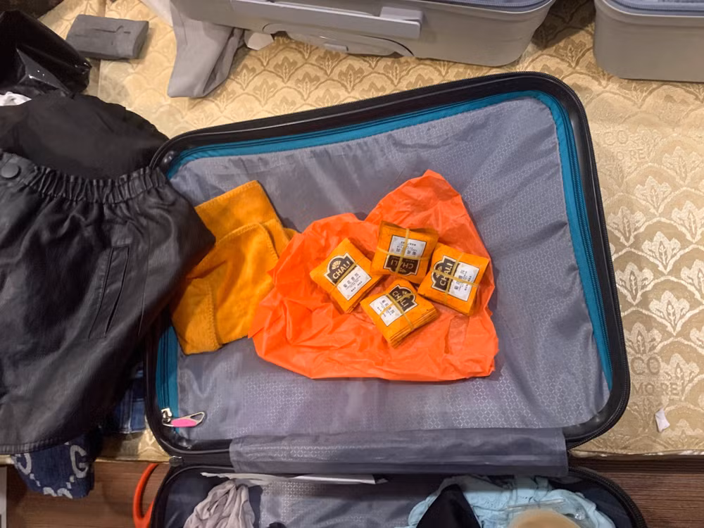 Ma túy thế hệ mới có tên "nước vui" được cơ quan chức năng phát hiện và thu giữ.