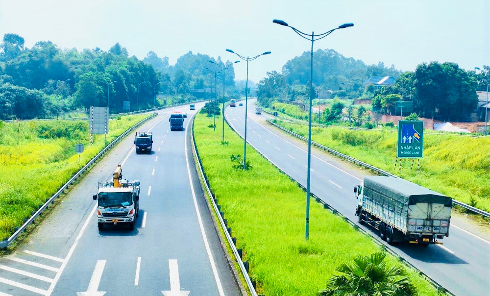 Nửa đầu năm 2023, 4 tuyến cao tốc do VEC quản lý phục vụ gần 30 triệu lượt xe.