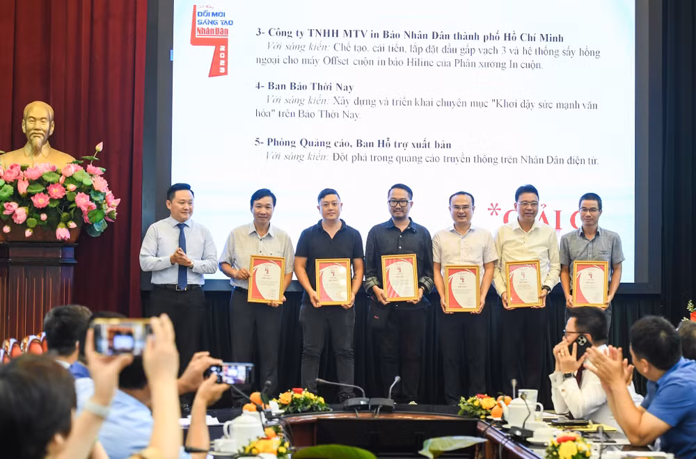 Các nhóm tác giả, đơn vị nhận giải C.