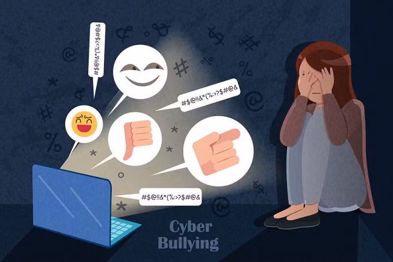 Bạo lực học đường còn xuất hiện dưới dạng những áp lực tâm lý học sinh gánh chịu qua mạng xã hội. (Ảnh: Tổng đài quốc gia 111)