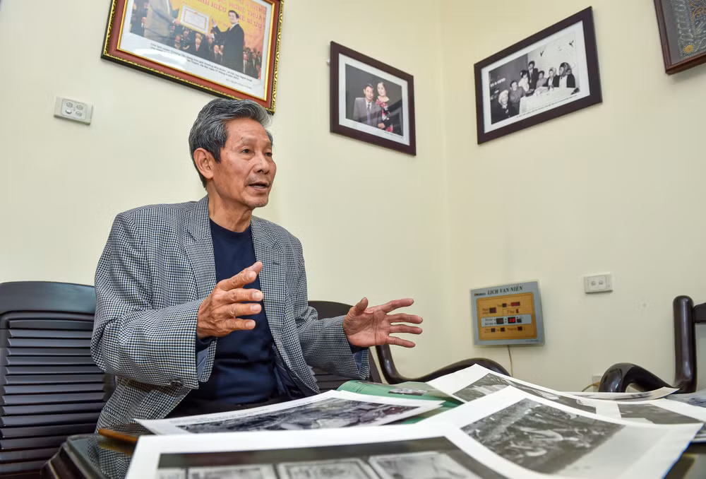 Với nghệ sĩ Chu Chí Thành, mỗi khoảnh khắc được lưu giữ trong ảnh lại là một câu chuyện riêng đầy ẩn ức. (Ảnh: THÀNH ĐẠT)