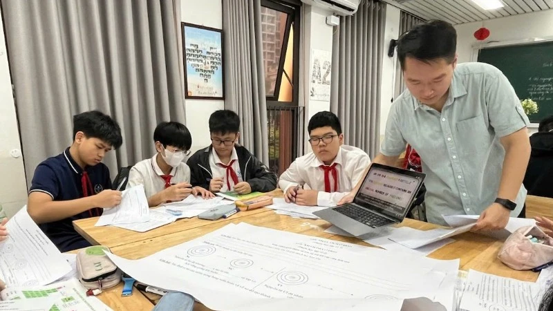 Trong giờ học. (Ảnh: Trường THCS Cầu Giấy)