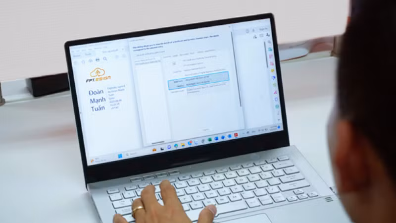 FPT.eSign được cấp dấu thời gian (trong khung xanh) giúp tăng cường tính pháp lý, bảo mật, toàn vẹn dữ liệu cho các tài liệu điện tử.