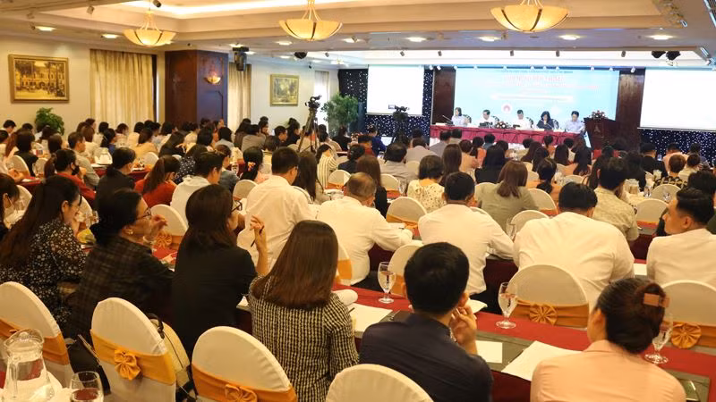 Quang cảnh buổi đối thoại.