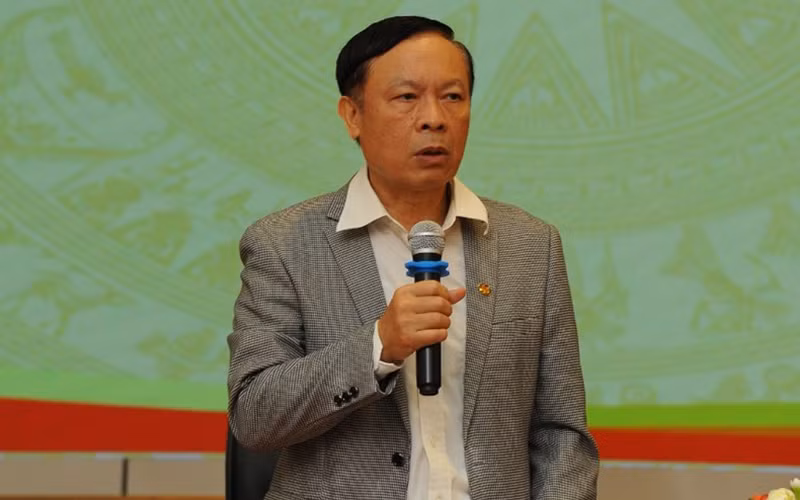 Phó Giáo sư, Tiến sĩ Phạm Văn Linh, Phó Chủ tịch Hội đồng Lý luận Trung ương phát biểu chủ trì hội thảo. (Ảnh: Thanh Lâm)