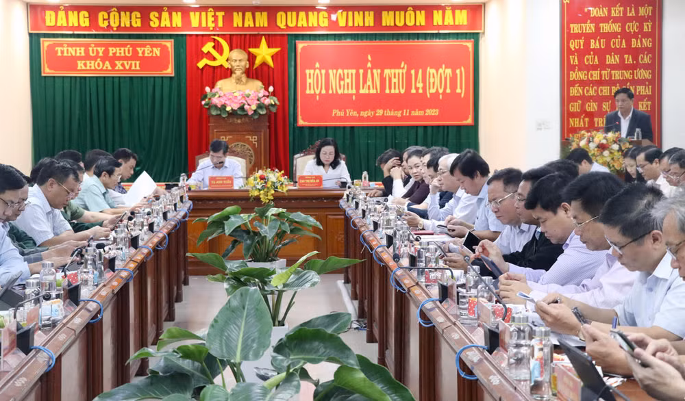 Hội nghị lần thứ 14 Tỉnh ủy Phú Yên bàn các nội dung quan trọng về định hướng phát triển kinh tế-xã hội