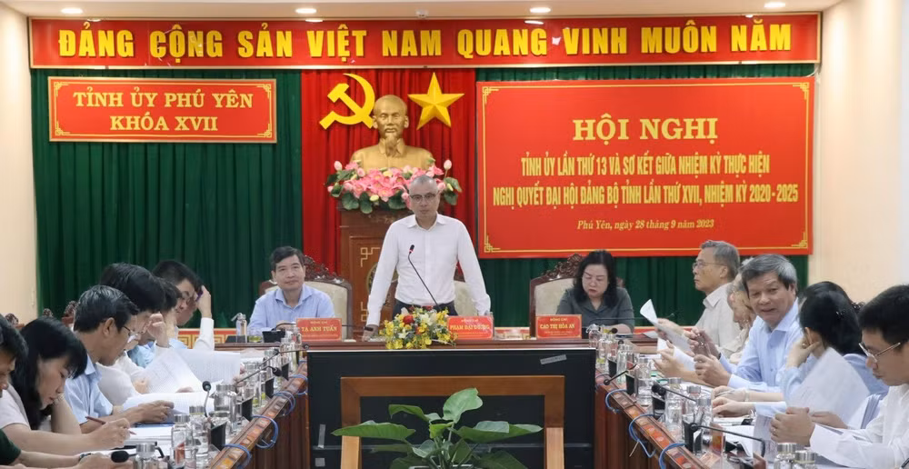 Quang cảnh hội nghị.