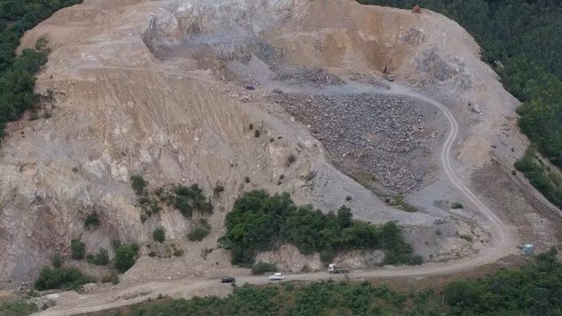 Tại Phú Yên nhu cầu đá xây dựng mỗi năm 1,1 triệu m3, nhưng công suất khai thác chỉ mới 565.750m3, đạt 51,43%.