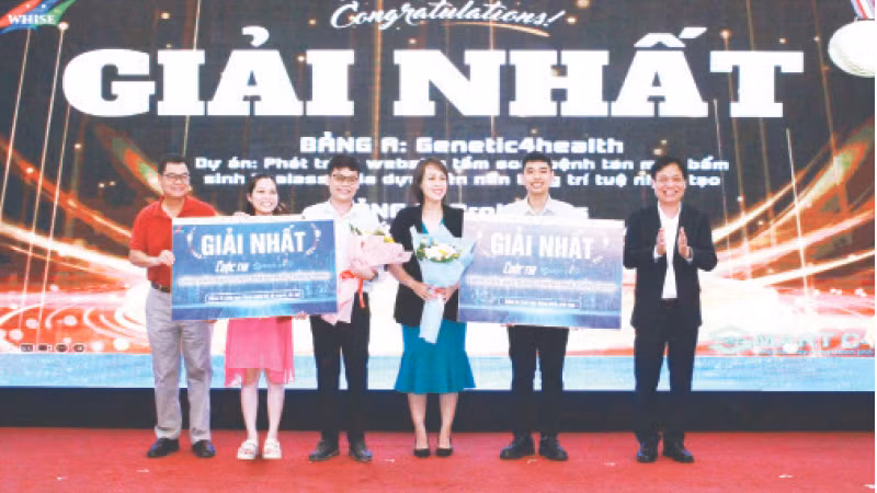 Trao giải cuộc thi Smart City 2024 nhằm tìm kiếm nguồn nhân lực xây dựng thành phố thông minh.