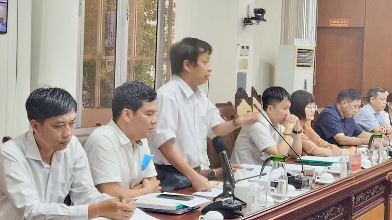 Đại diện các doanh nghiệp phát biểu tại hội nghị.