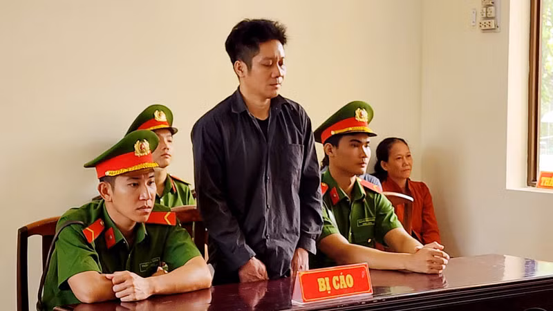 Bị cáo Lý Hồng Công tại phiên tòa.