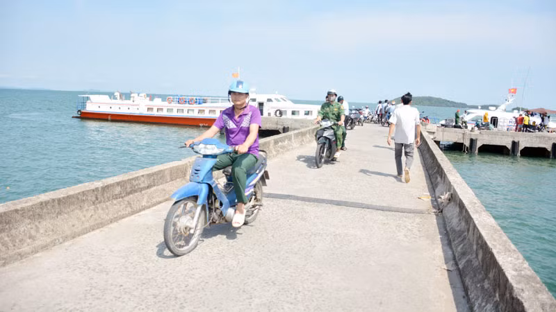 Hội đồng nhân dân tỉnh Kiên Giang thông qua 14 nghị quyết về đầu tư công ảnh 1