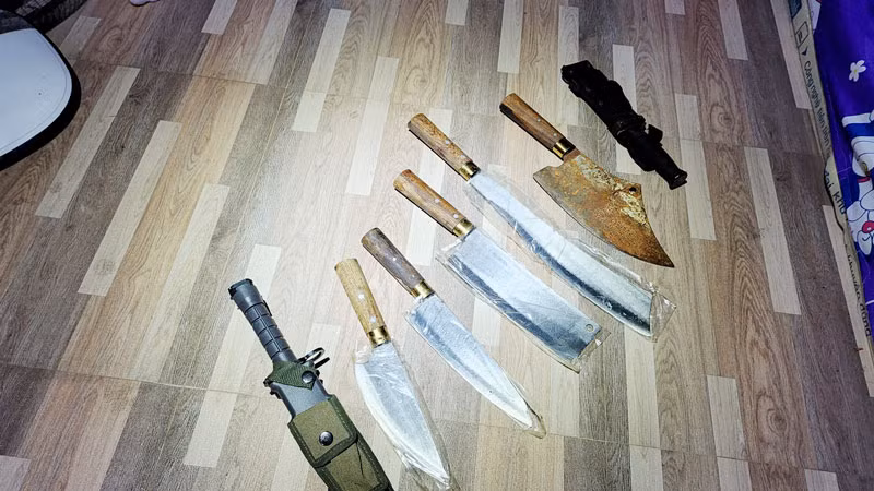 Hung khí thu giữ của các đối tượng bị công an thu giữ.