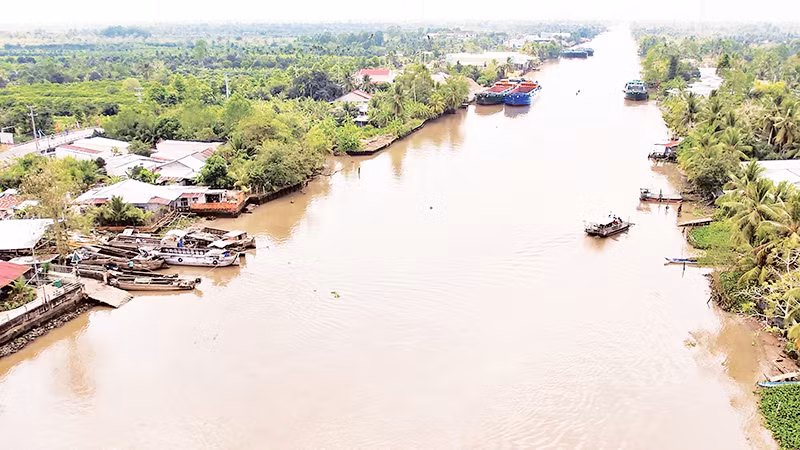 Đẩy nhanh tiến độ triển khai dự án nạo vét kênh trục tỉnh Hậu Giang 