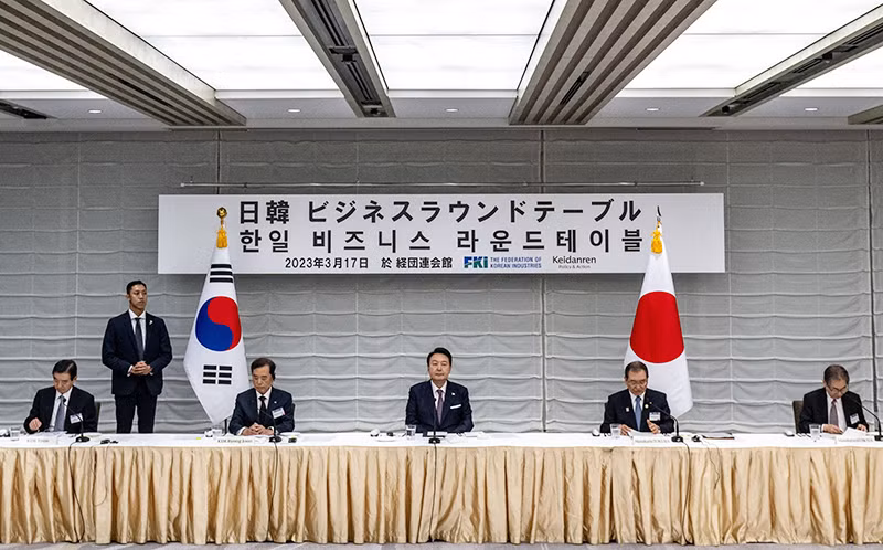 Liên đoàn doanh nghiệp Nhật Bản và Hàn Quốc tọa đàm tại Tokyo. (Ảnh REUTERS)