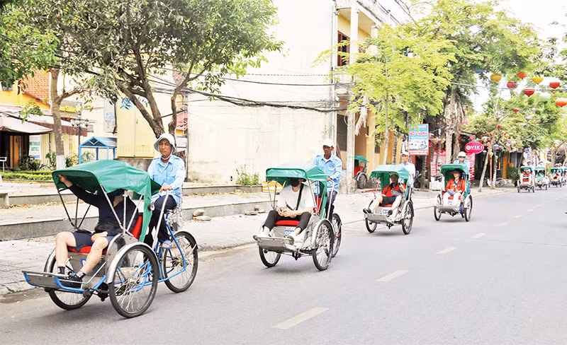 Phố cổ Hội An, điểm đến hấp dẫn du khách.