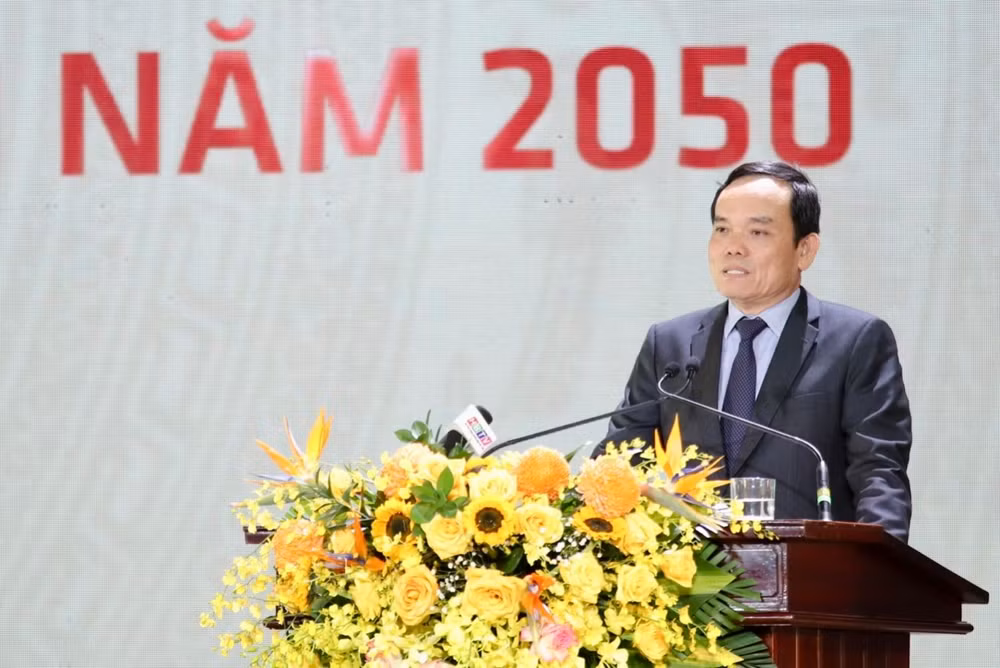 Phó Thủ tướng Trần Lưu Quang phát biểu chỉ đạo hội nghị. Phó Thủ tướng Trần Lưu Quang phát biểu chỉ đạo hội nghị.