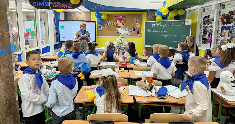 Một lớp học tại Kharkiv, Ukraine. (Ảnh REUTERS)
