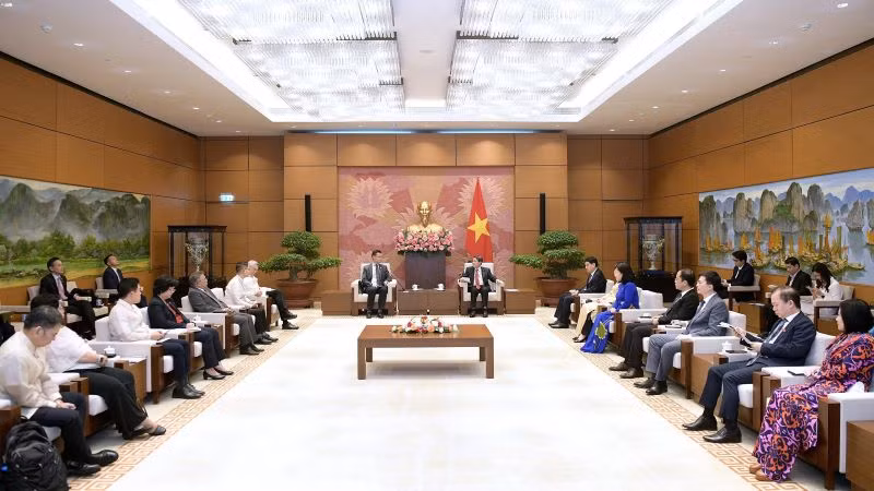 Quang cảnh buổi tiếp.