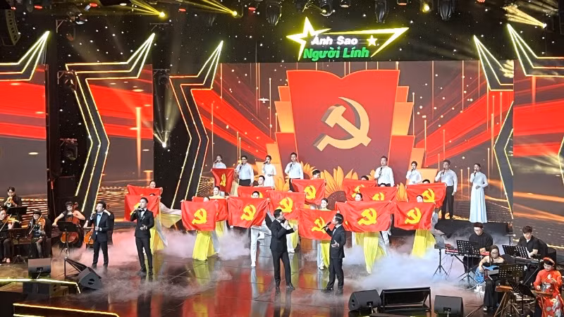 Chương trình nghệ thuật chính luận "Ánh sao người lính".