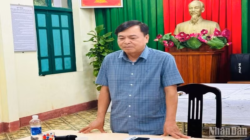 Thứ trưởng Nông nghiệp và Phát triển nông thôn Nguyễn Hoàng Hiệp yêu cầu các tàu cứu nạn chạy đua thời gian để tìm kiếm ngư dân.