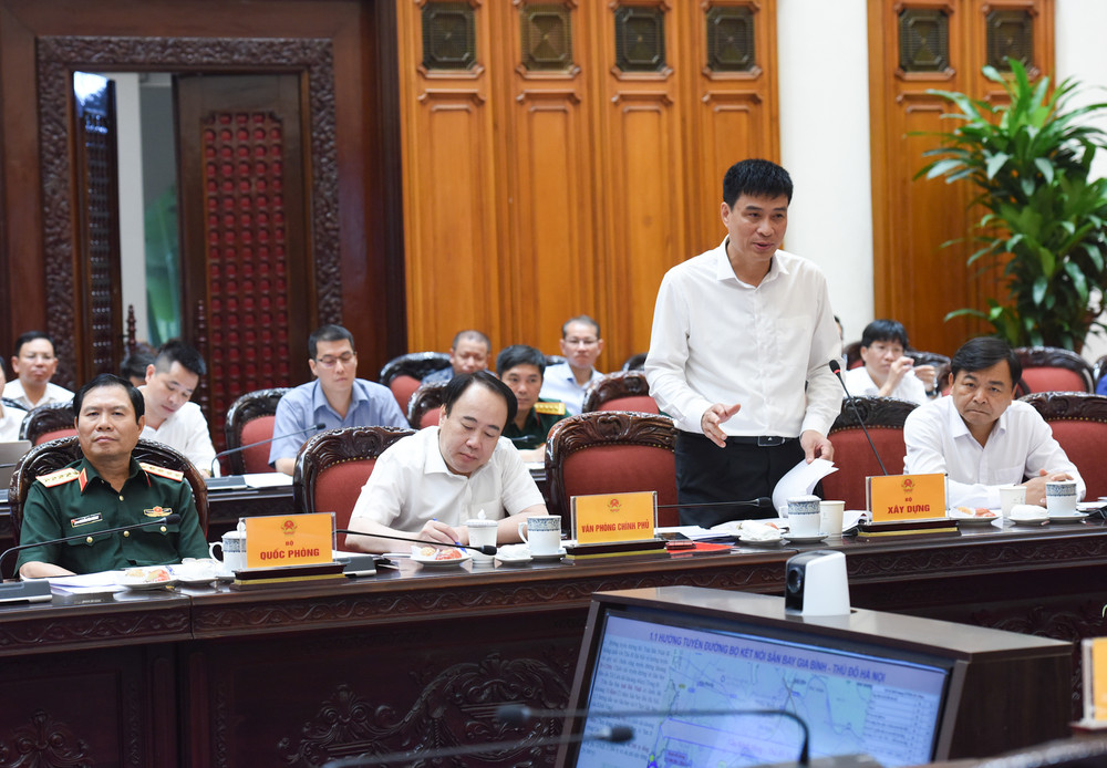 Thứ trưởng Xây dựng Phạm Minh Hà phát biểu. Thứ trưởng Xây dựng Phạm Minh Hà phát biểu.
