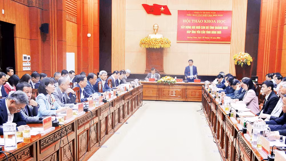 Quảng Nam tổ chức hội thảo khoa học xây dựng đội ngũ cán bộ đáp ứng yêu cầu tình hình mới.