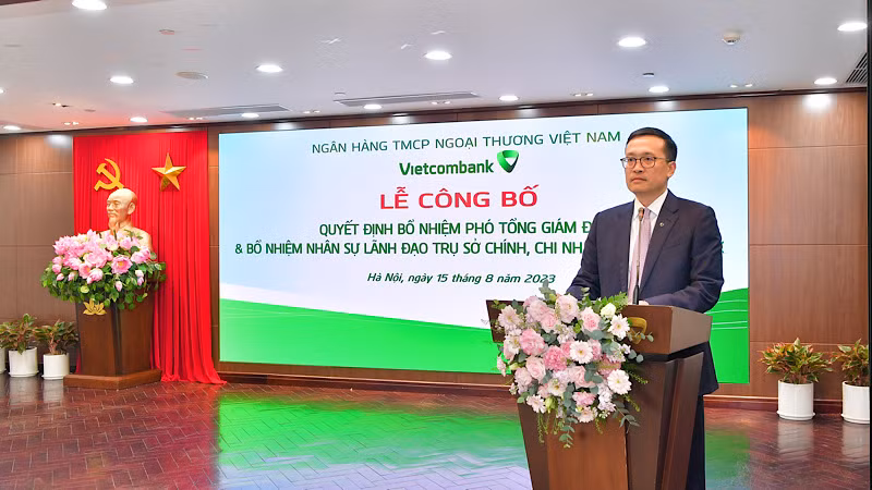 Chủ tịch HĐQT Vietcombank Phạm Quang Dũng phát biểu tại buổi lể