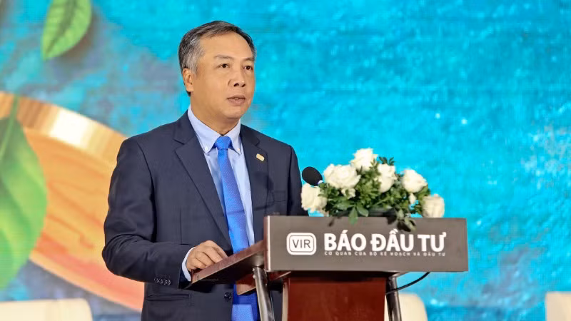 Tổng Biên tập Báo Đầu tư Lê Trọng Minh phát biểu khai mạc hội thảo.