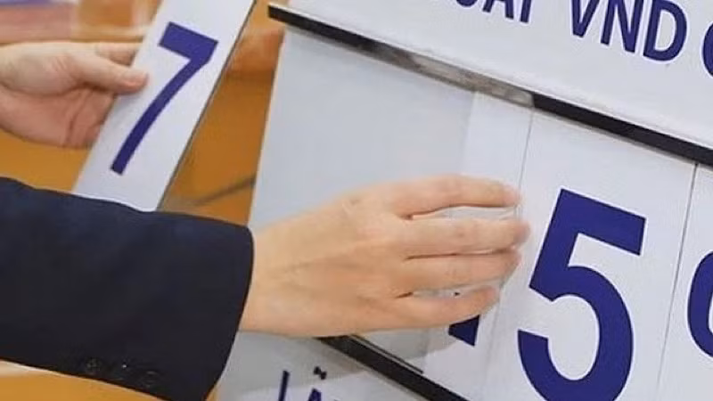 Nhiều ngân hàng áp dụng biểu lãi suất huy động mới từ ngày 25/5
