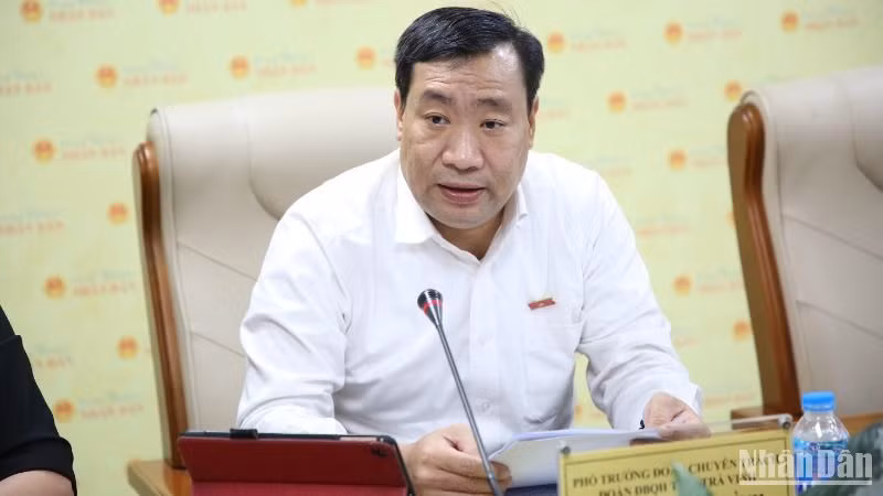 Phó Trưởng đoàn chuyên trách Đoàn Đại biểu Quốc hội tỉnh Trà Vinh Thạch Phước Bình.