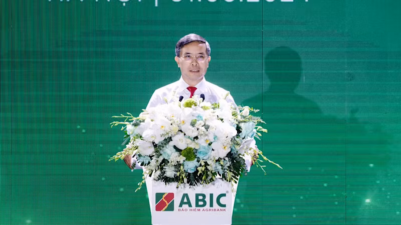 Chủ tịch Hội đồng Thành viên Agribank Phạm Đức Ấn phát biểu tại buổi lễ.