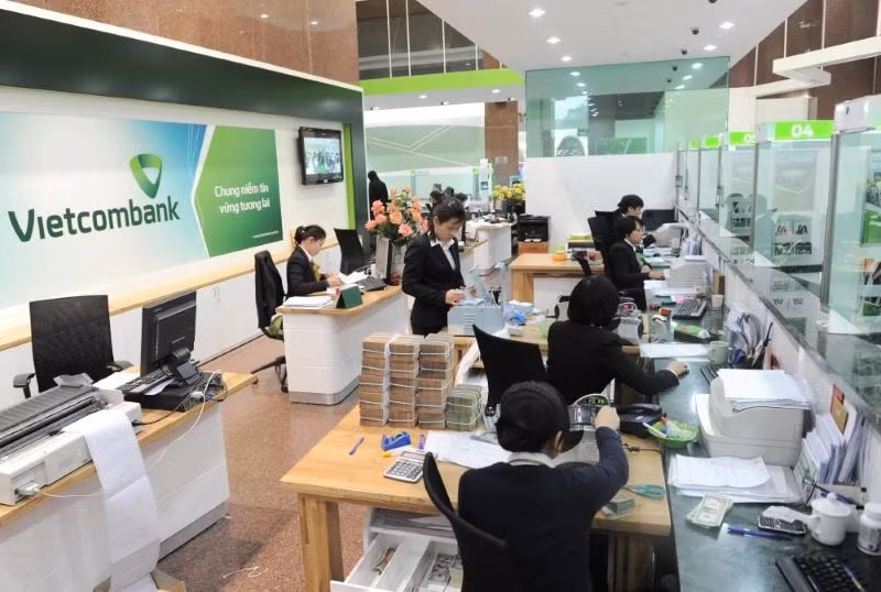 Hoạt động giao dịch tại Vietcombank.