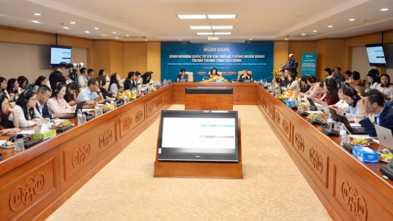 Toàn cảnh buổi tọa đàm.