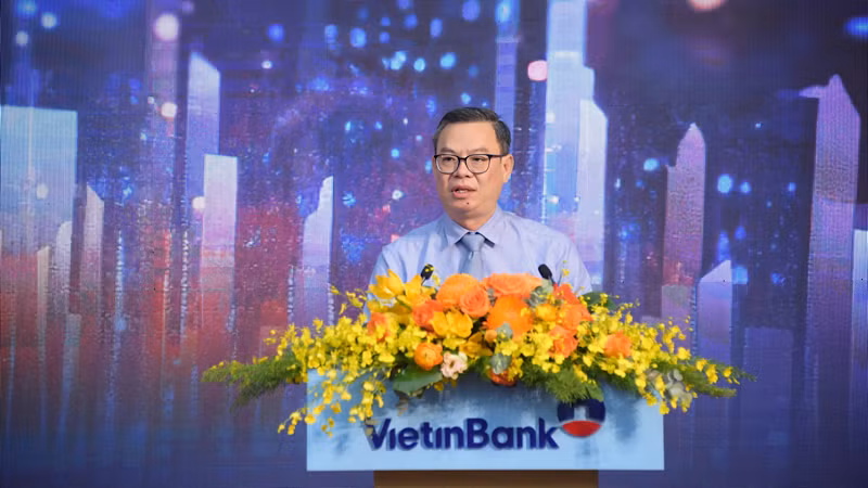 Chủ tịch HĐQT VietinBank Trần Minh Bình phát biểu tại Đại hội.