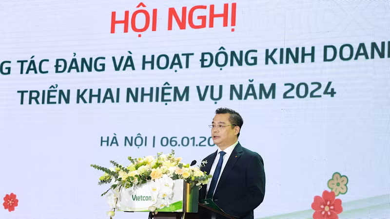 Tổng Giám đốc Vietcombank Nguyễn Thanh Tùng phát biểu tại Hội nghị. 