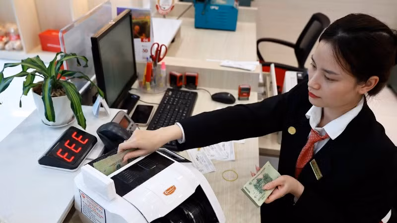 Đến tháng 2/2025, tỷ lệ nợ xấu nội bảng (không bao gồm 5 ngân hàng MBV, GPBank, VCBNeo, Vikki Bank, SCB) ở mức 1,88%.