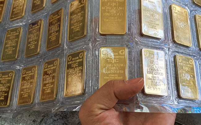 Tiếp tục đấu thầu bán vàng miếng SJC vào ngày 16/5.