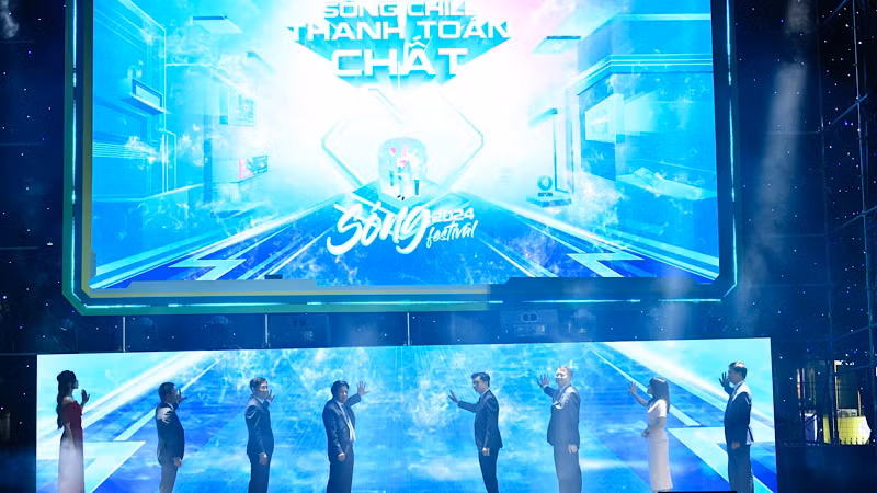 Các đại biểu thực hiện nghi thức khai mạc.