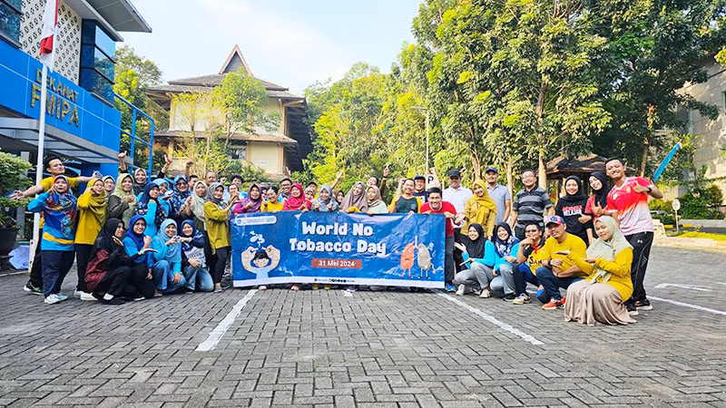 Người dân Indonesia hưởng ứng Ngày Thế giới không thuốc lá 31/5. (Ảnh: UNNES.AC.ID)
