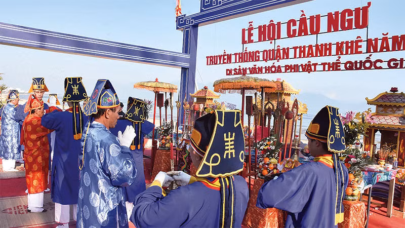 Đà Nẵng sẽ nâng cấp Lễ hội Cầu ngư truyền thống - Di sản văn hóa phi vật thể quốc gia, lên Lễ hội cấp thành phố.
