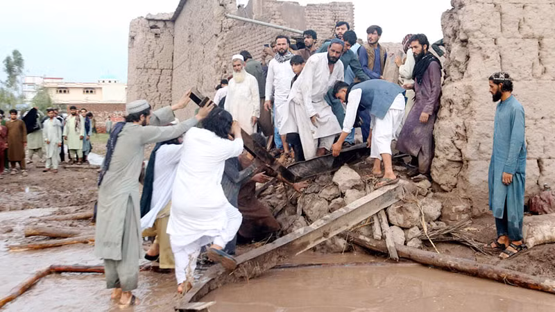 Bão lũ ảnh hưởng cuộc sống của người dân miền đông Afghanistan.